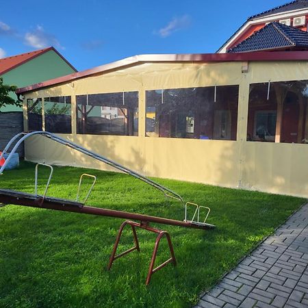 Restaurace A Penzion U Jessyho Perná Kültér fotó